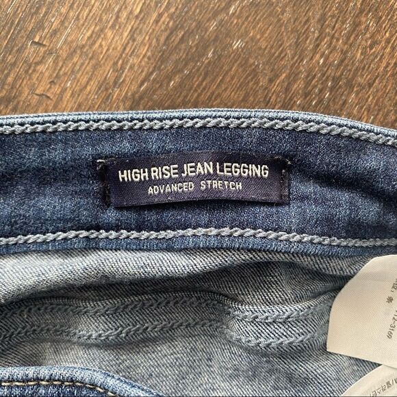HOLLISTER distressed high rise jean legging - Picture 6 of 10